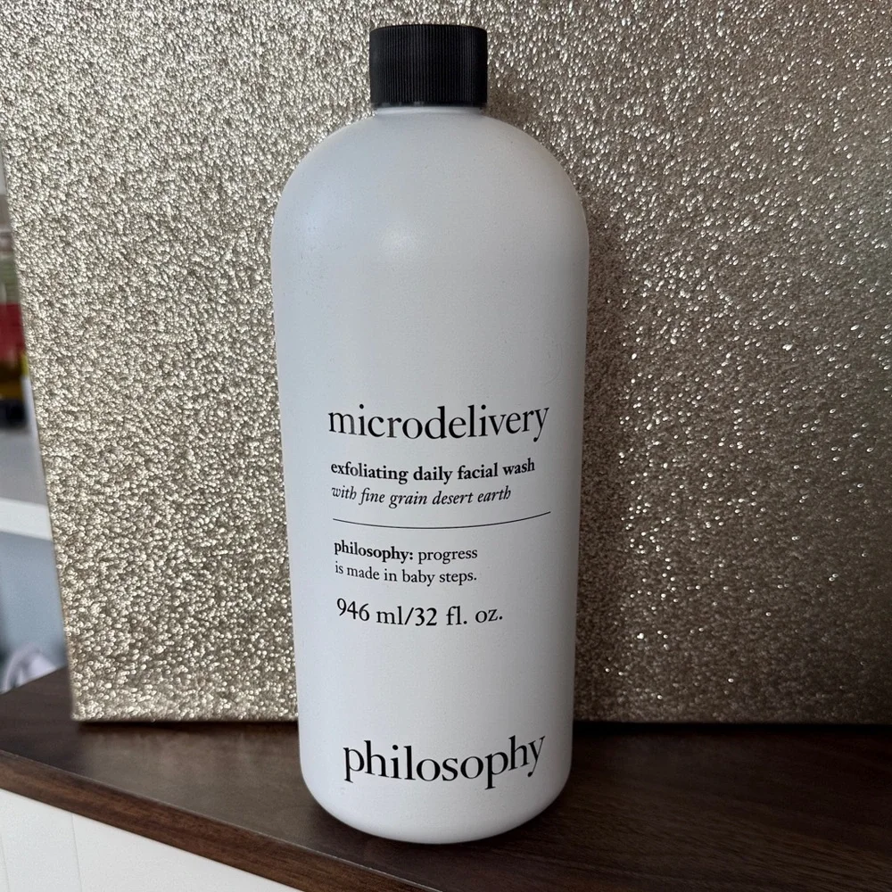 *NEW 32oz JUMBO* Philosophy Microdelivery Exfoliating Daily Facial Wash -